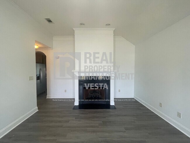 Building Photo - Lovely Four Bedroom Home in Byron