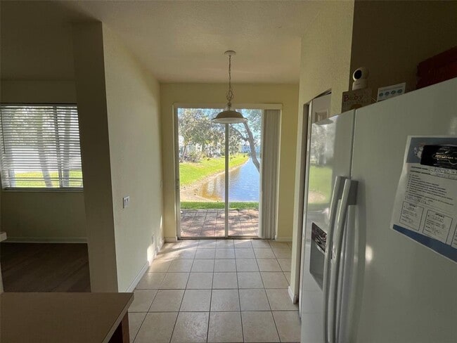 Building Photo - 3076 Laurel Ridge Cir