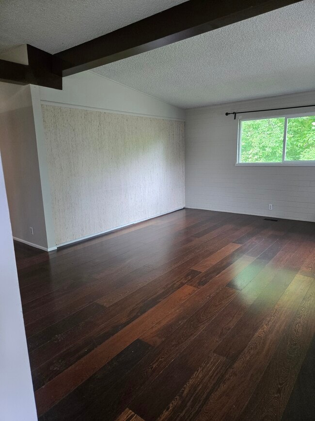 Foto del edificio - 2564 E Wren Rd