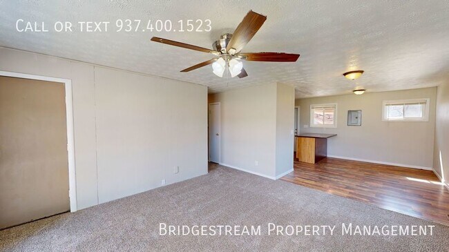 Building Photo - Updated 3 bedroom, 1 bath ranch house with...