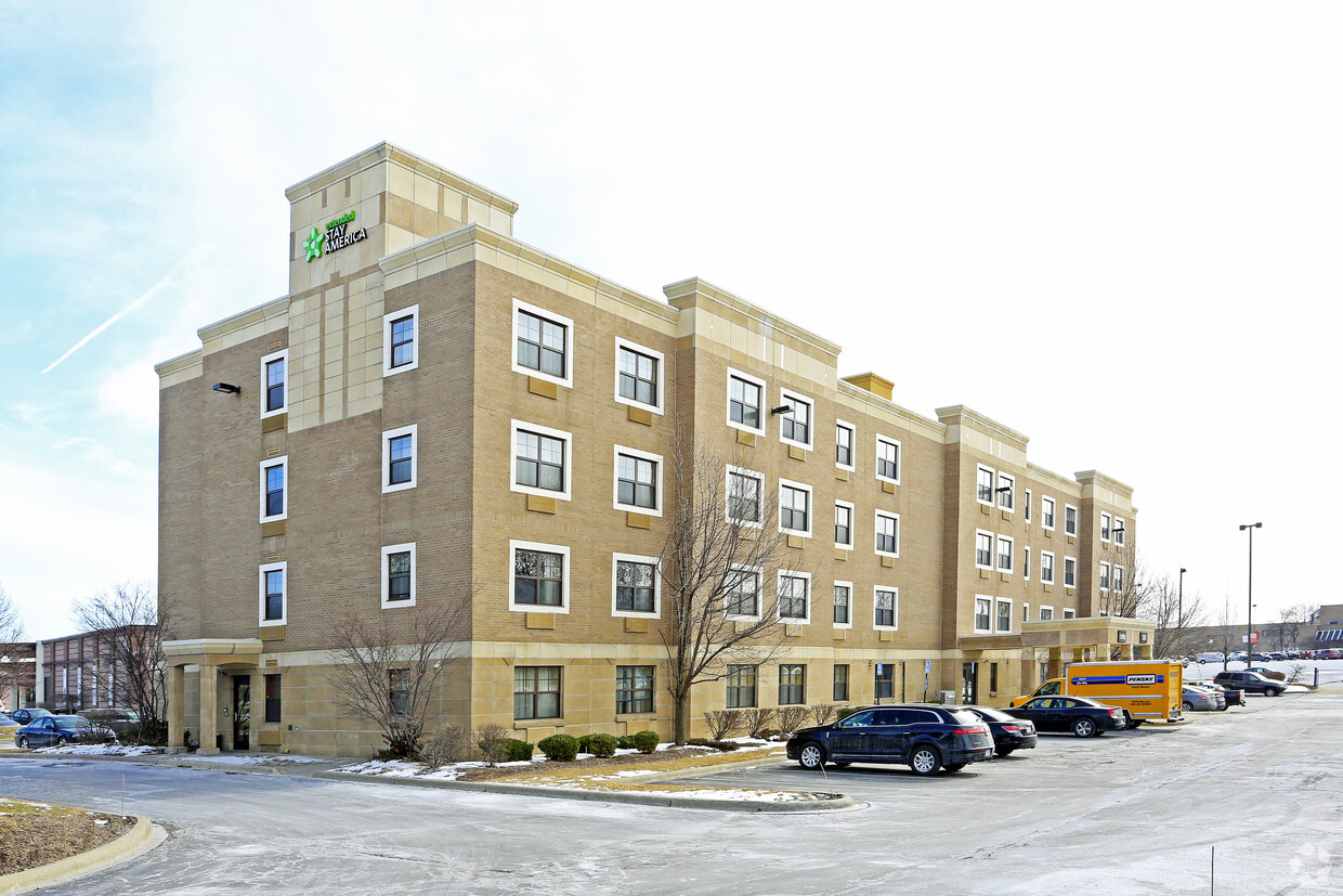 Apartments Near Dearborn