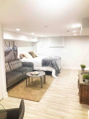 AirBnB setup - 1433 Bangor St SE