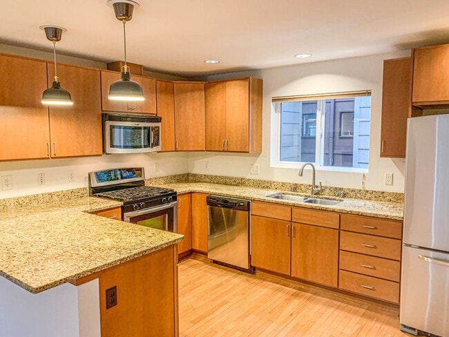 Building Photo - 2633 NW 58th St