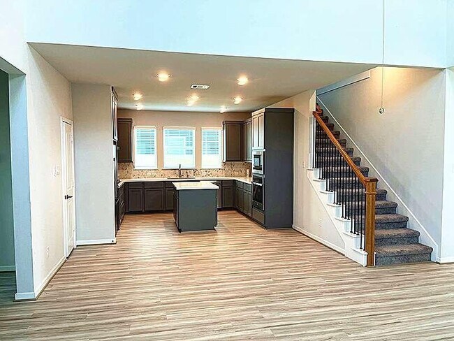 Building Photo - 8475 Harrington Grv Trl