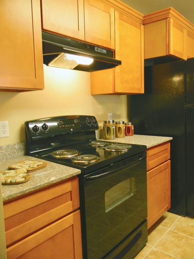 Bee Creek Apartment Homes Rentals Branson, MO