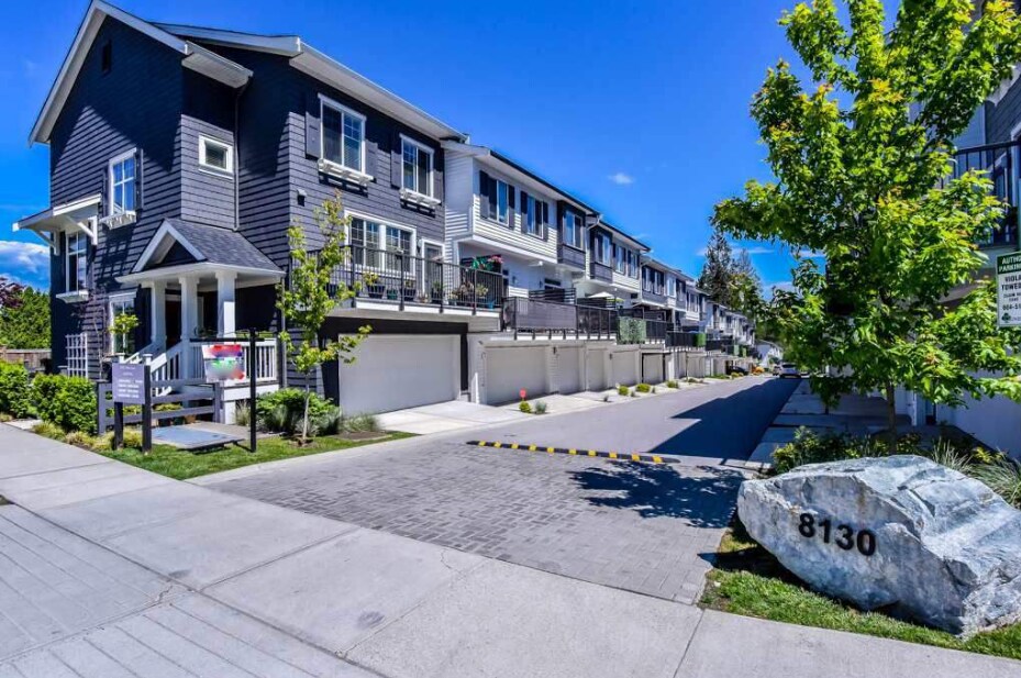 8130136A 136A St, Surrey, BC V3W 1H9 Townhouse for Rent in Surrey