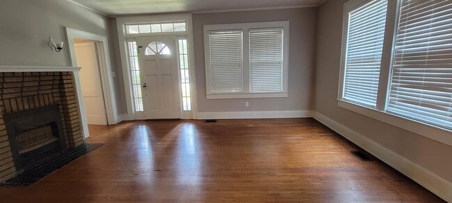 Building Photo - 1021 Fallston Rd