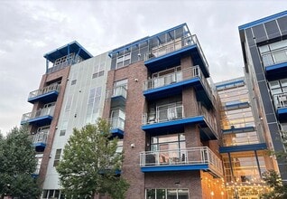 Building Photo - 1488 Madison St