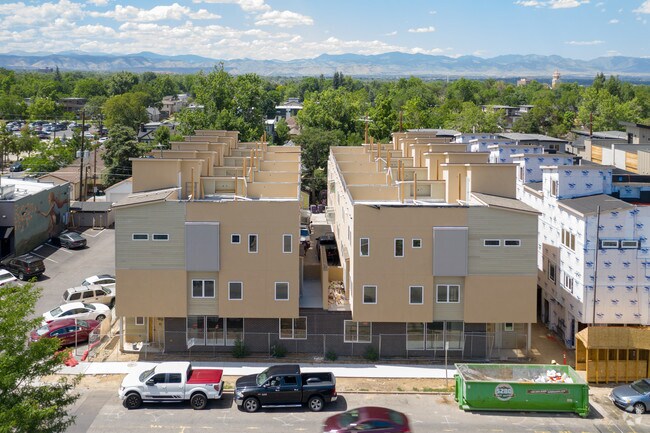 Building Photo - 4431-4437 Tennyson St