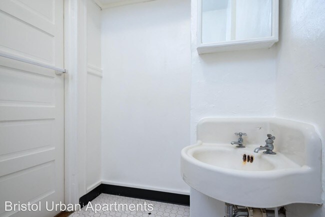 Foto del edificio - 2190 W Burnside St