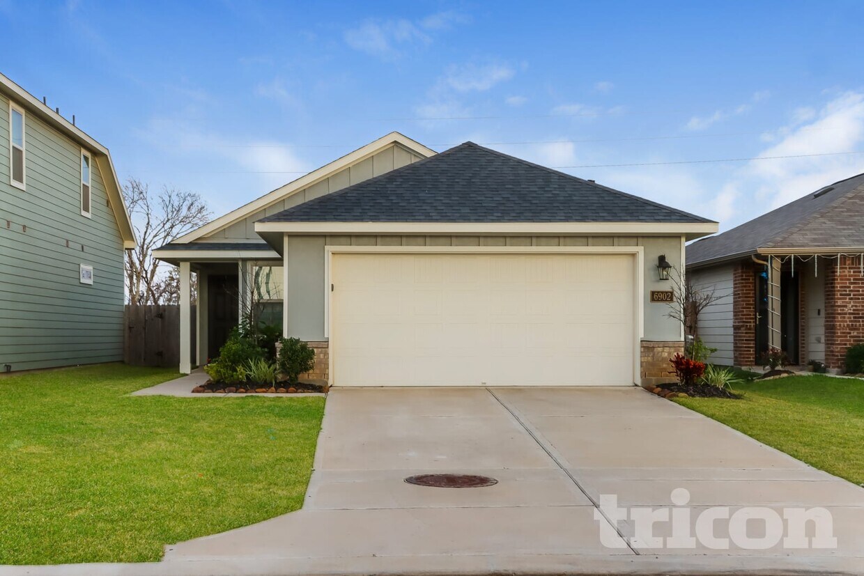 Foto principal - 6902 Scarlet Sagebrush St