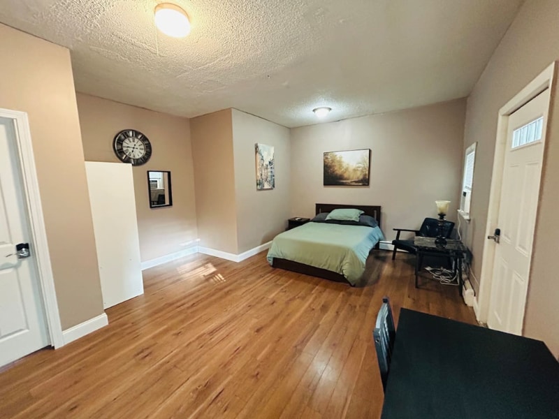 Primary Photo - 62 Doyle Ave