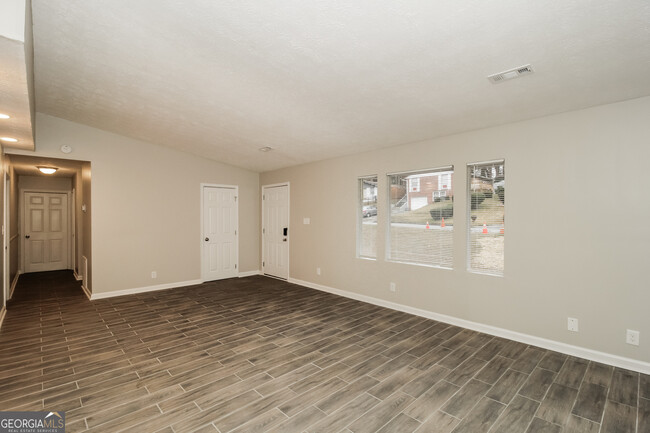 Foto del edificio - 1349 Willow Trail SW