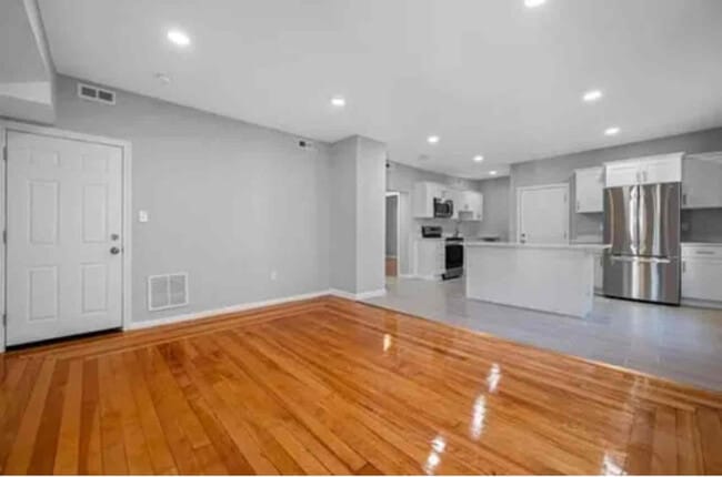 Building Photo - 155 Eastern Ave