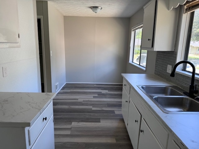 Building Photo - 1750 Gaylord Dr
