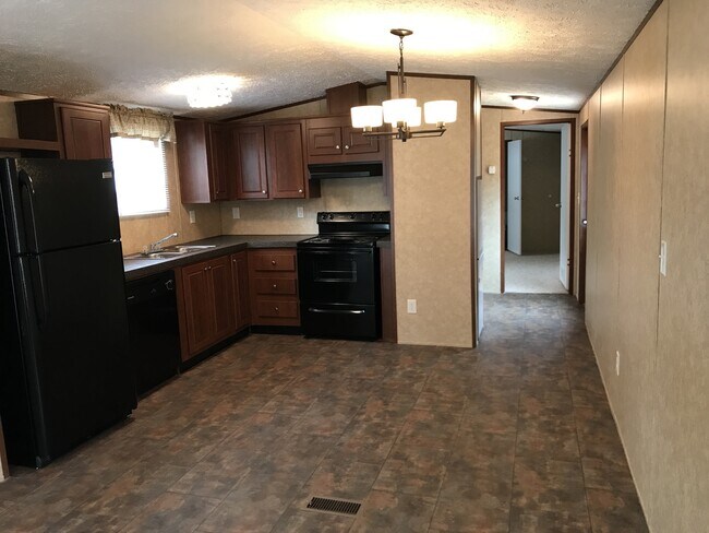 Foto del edificio - New 2 Bedroom 2 Bath Mobile Home