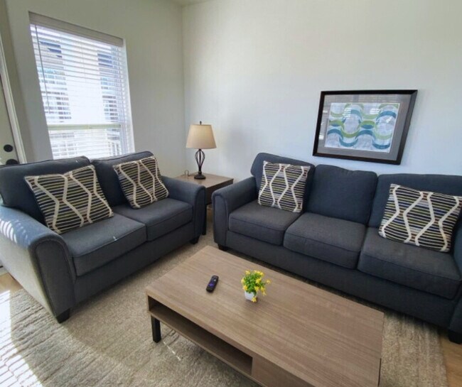 Foto del edificio - 1202 Marquis Pkwy