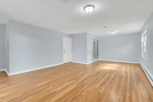 Building Photo - 62 70th St