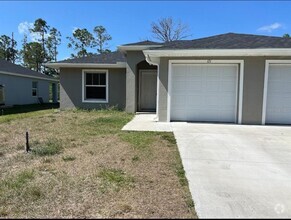 Building Photo - 161 Lomond Dr