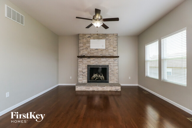 Building Photo - 347 Bramtonn Pl