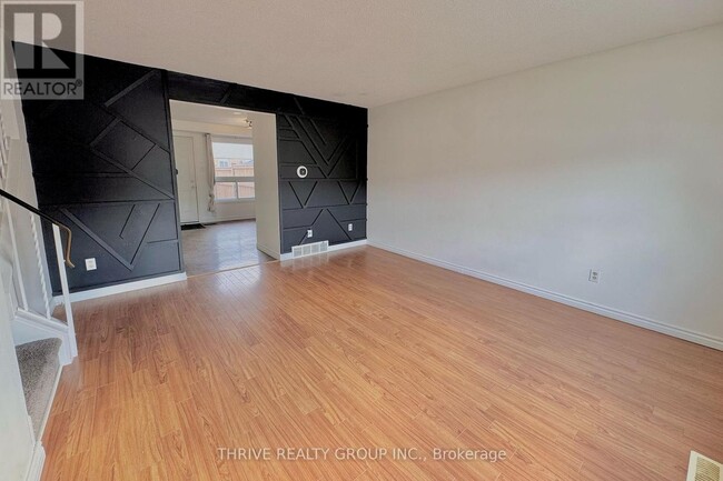 Building Photo - 40 Tiffany Dr