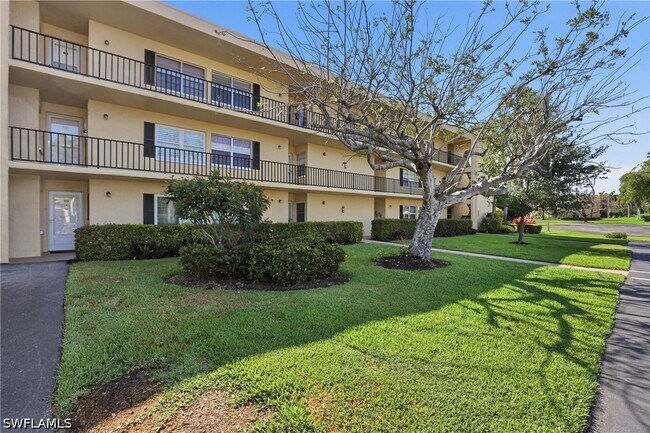 Foto del edificio - 1086 Forest Lakes Dr