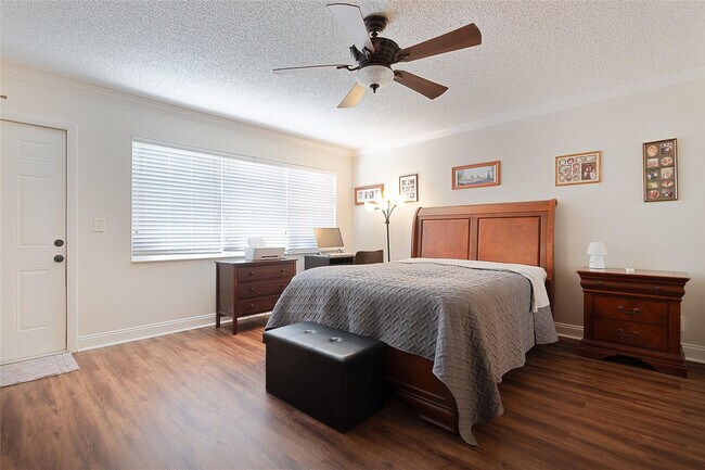 Foto del edificio - 370 NW 46th Ave