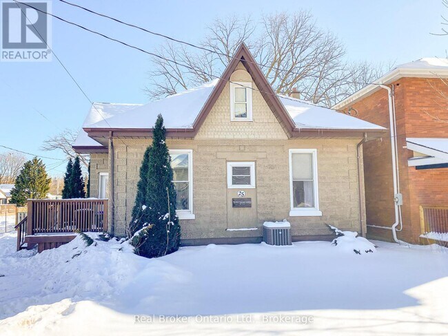 Photo du bâtiment - 25 Drummond St