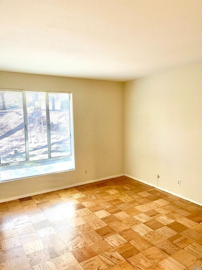 35 Forest Ln, San Rafael, CA 94903 Condo for Rent in San Rafael, CA