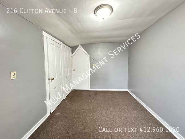 Building Photo - 216 Clifton Ave