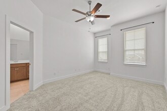 Building Photo - 21118 Garden Palm Dr