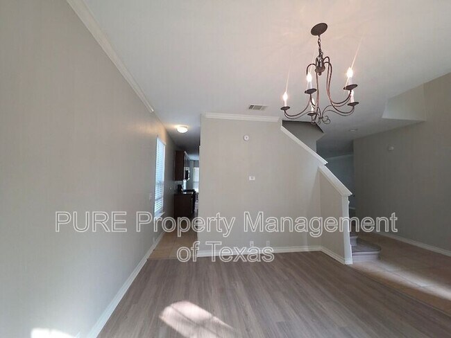 Foto del edificio - 20700 Silverbell Ln