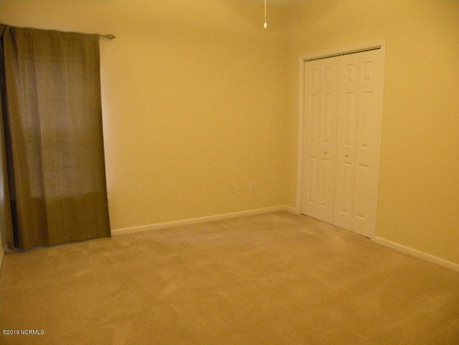 Building Photo - 117 Blackheath Dr