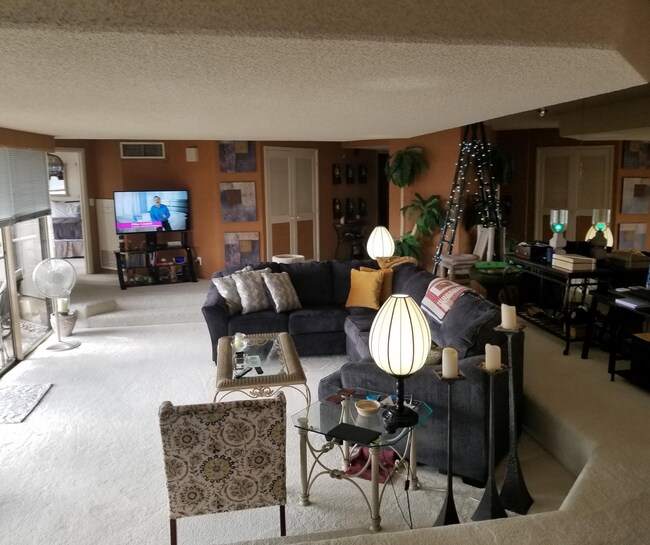 Living Room - 1221 Victoria St
