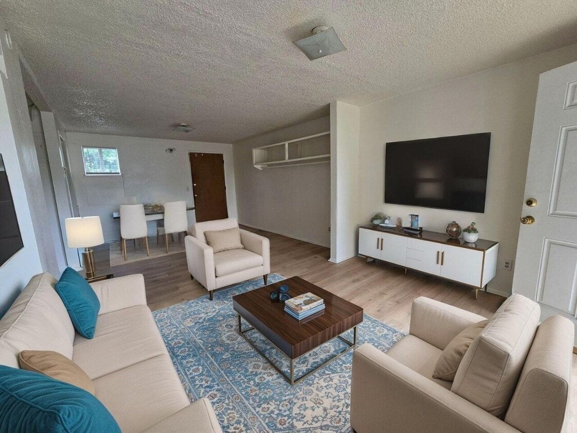 Foto principal - 130 Rose Ave