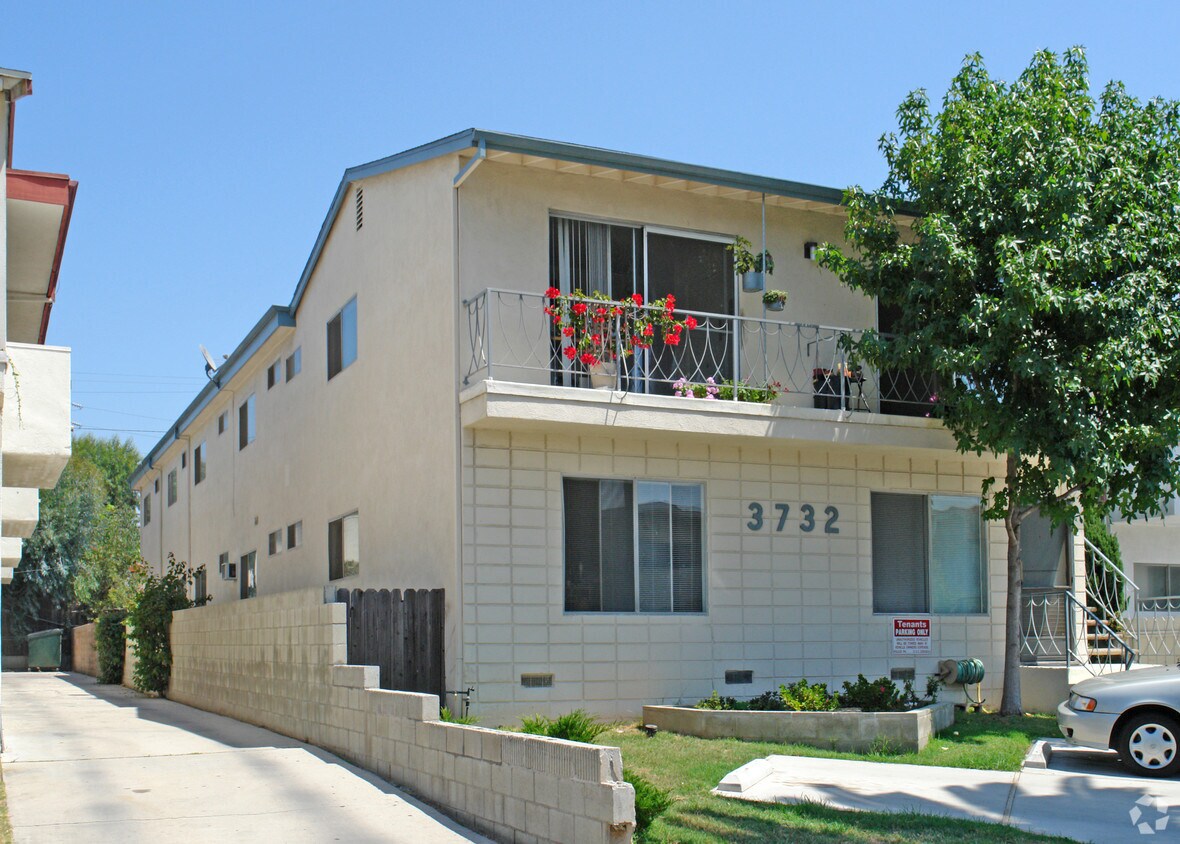 Foto principal - 3732 Westwood Blvd