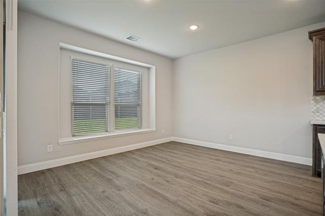 Foto del edificio - 812 Woodview Ct