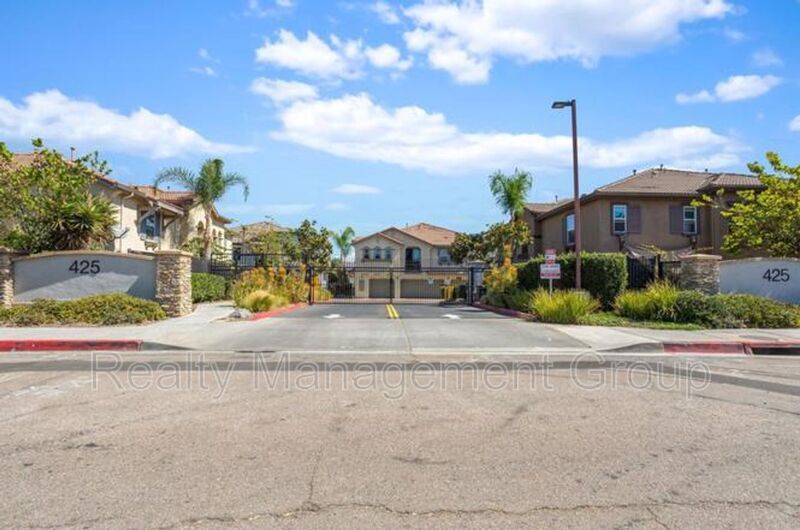 425 S Meadowbrook Dr Unit 133, San Diego, CA 92114 Condo for Rent in