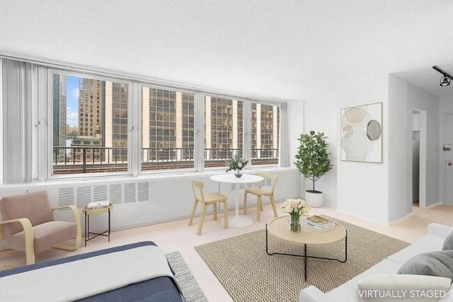 Building Photo - 0 bedroom in New York NY 10005