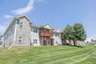 Building Photo - Reserve at Glenstone