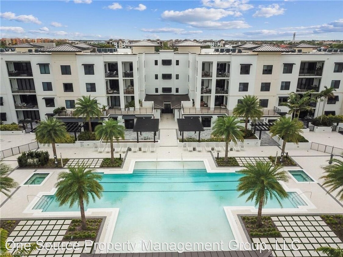 Foto principal - 2 br, 2.5 bath House - 1125 Central Ave #375