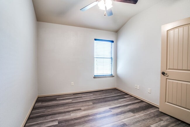 Building Photo - Beautiful Single Story in Keller ISD