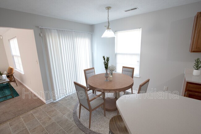 Foto del edificio - 2323 Peter Ct