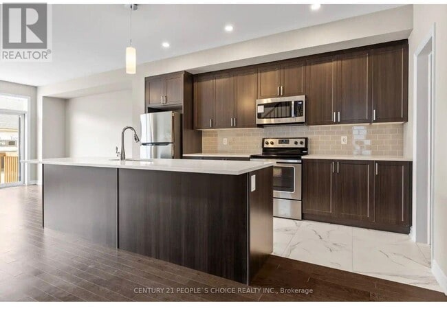 Building Photo - 32 Atop Ln