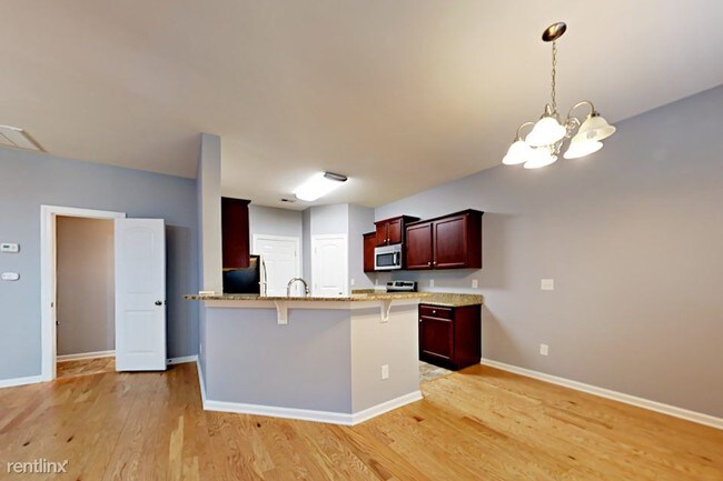 Foto del edificio - 251 Ridge Terrace Ln