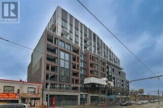 Building Photo - 1808 St Clair Ave W