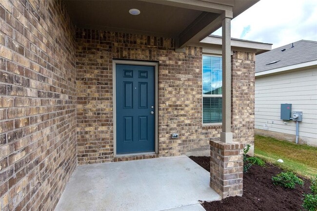 Building Photo - 229 The Duke Dr