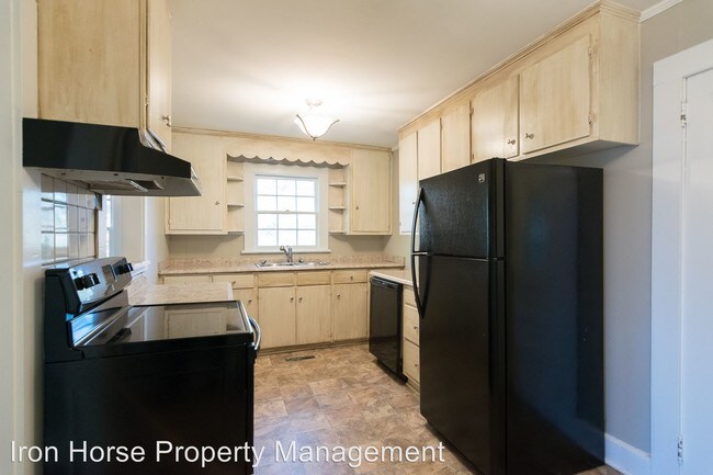 Foto del edificio - 3141 Highway 72 E