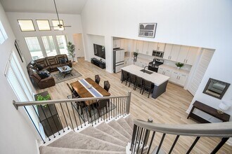 Building Photo - 31407 Splitting Willow Ln