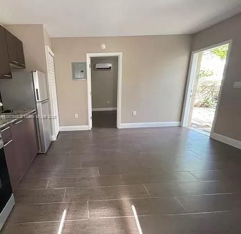 Foto principal - 500 SW 9th Ave